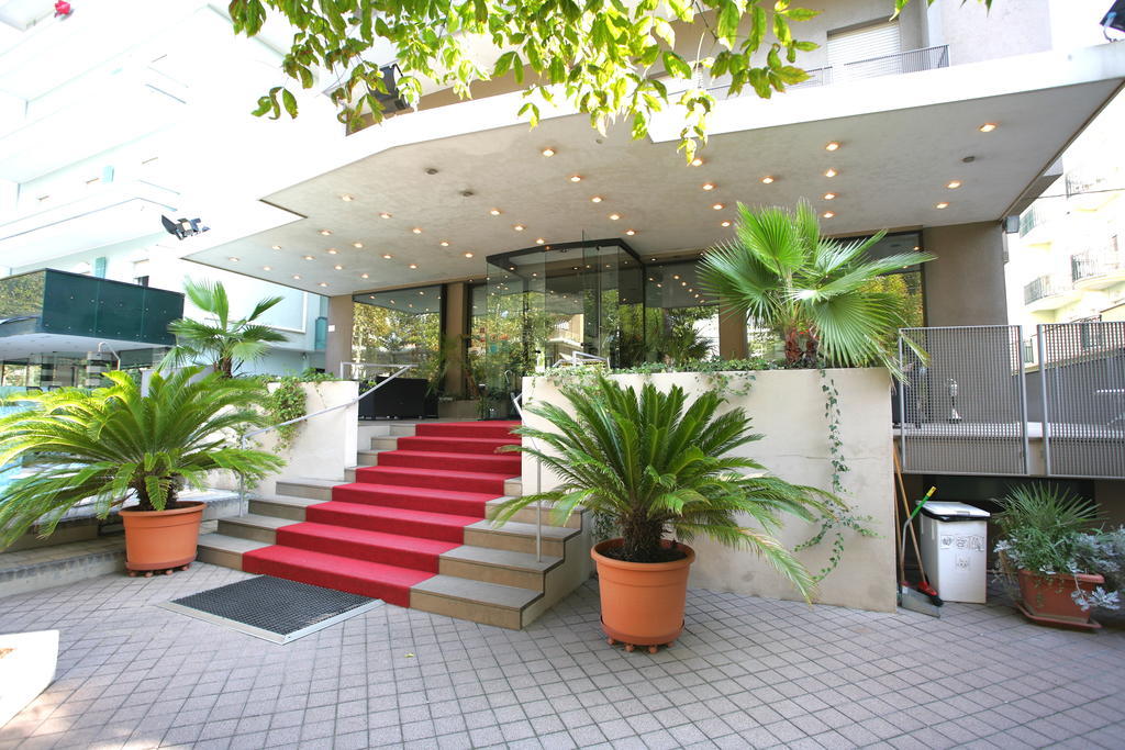 Hotel Derby Ріміні Екстер'єр фото